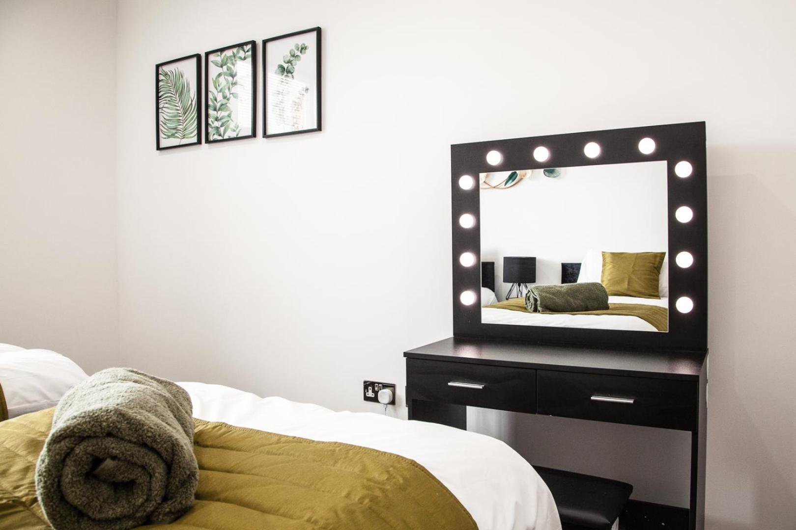Cityscape 2-br - Leicester's Premier Urban Retreat *